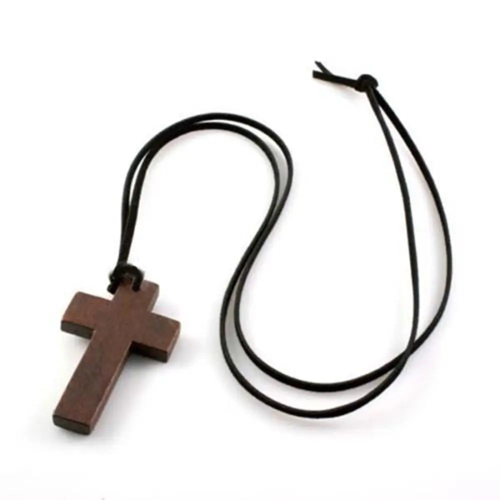 Collier croix chrétienne en bois – cordon 80 cm