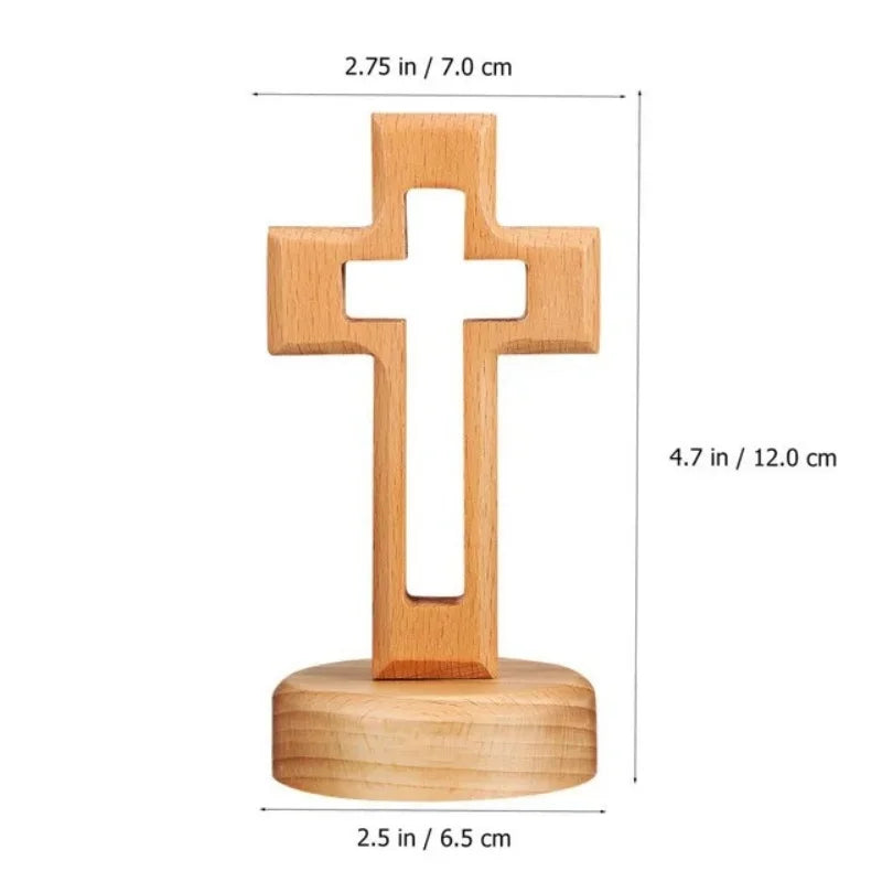 Crucifix en bois sur socle – Jésus-Christ