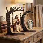 Jésus à la balançoire – décoration en bois, 2 tailles