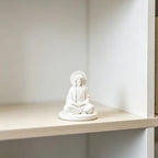 Jésus assis en méditation – figurine blanche imprimée en 3D – visuel fournisseur 2
