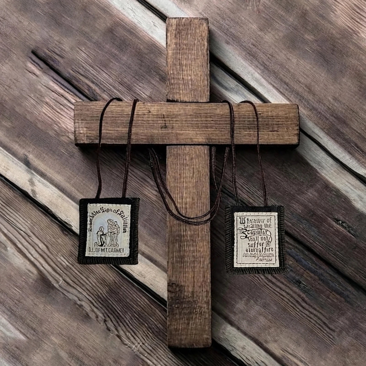 Scapulaire Notre-Dame du Mont-Carmel – marron ou blanc